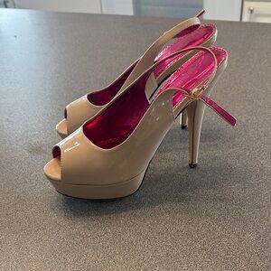 Jessica Simpson Beige and Pink Peep-Toe Heels